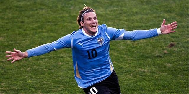 Forlan’ın 2010 Dünya Kupası Rüyası: Uruguay’ı Sırtlayan Adam